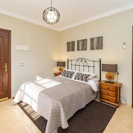 Cubo's Lucys Place 2 Bedrooms