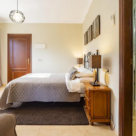 Cubo's Lucys Place 2 Bedrooms Apartment